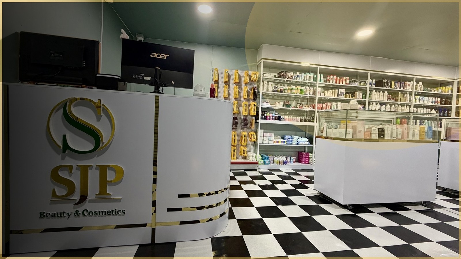 Shwe Jhame Hpaw store